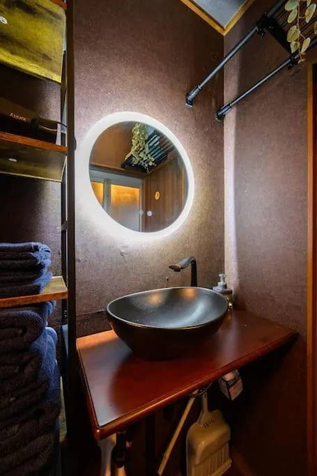 Premier Suite Nishiazabu Roppongi Front Tokyo Apartment